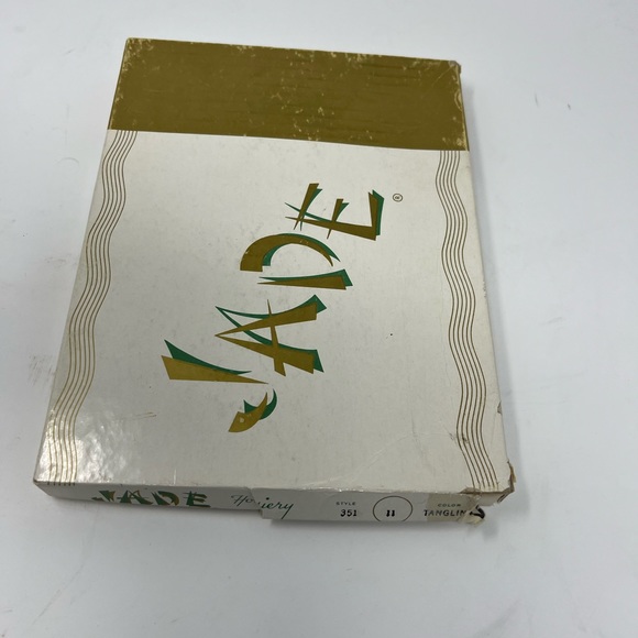 Vintage Silk Stockings set of three - Picture 2 of 8